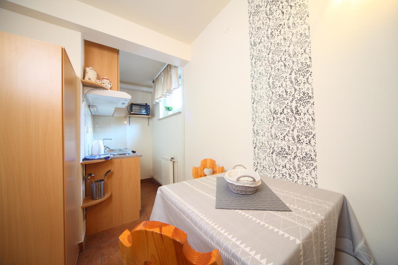 Apartments And Rooms Jozica Kranjska Gora Kültér fotó